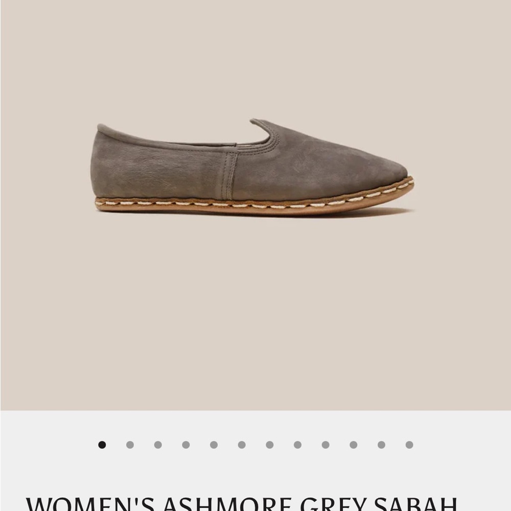 Sabah Women's Grey Loafers